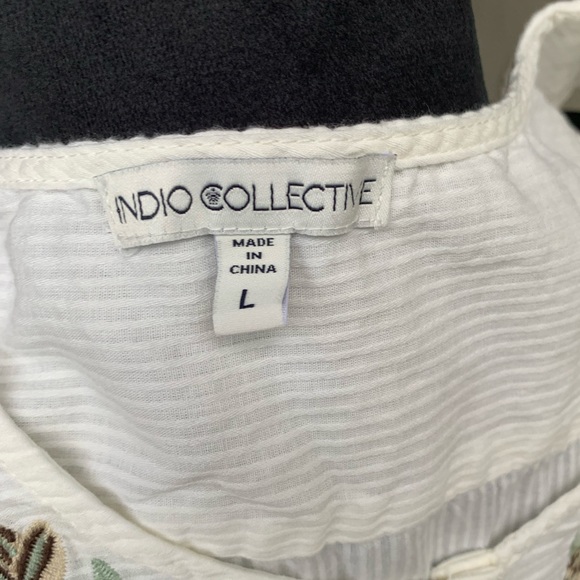 Boho Embroidered Tank Top - Picture 6 of 8